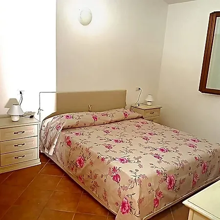 Hotel Appartamenti Tanaunella 3*