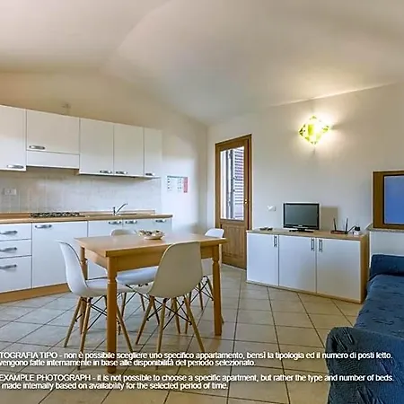 Appartamenti Tanaunella Hotel 3*