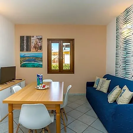 Hotel Appartamenti Tanaunella 3*